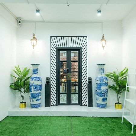 Mein Haus B @Bangpo Bangkok Esterno foto